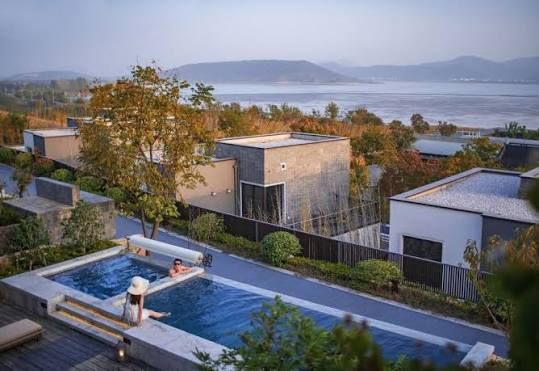 Naked Water Resort