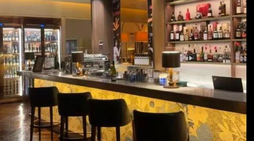Tailor's Bar